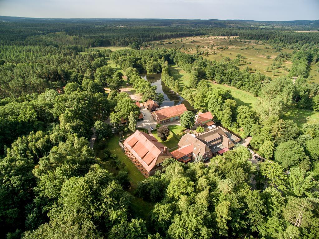 Hotel Hof Sudermuehlen Egestorf Exteriör bild